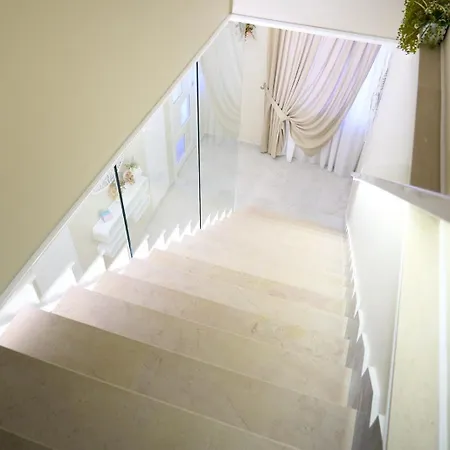 Frühstückspension Colors 3*