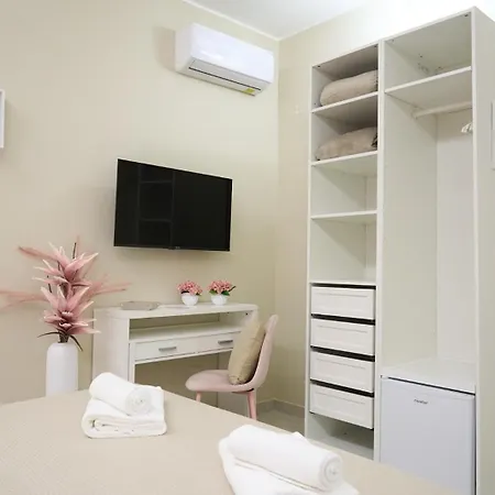 Colors Bed & Breakfast 3*