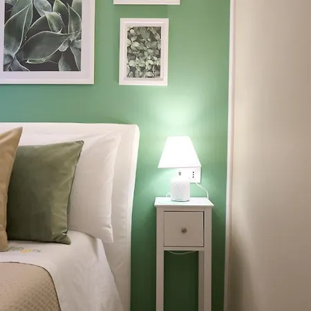 Bed & Breakfast Colors *